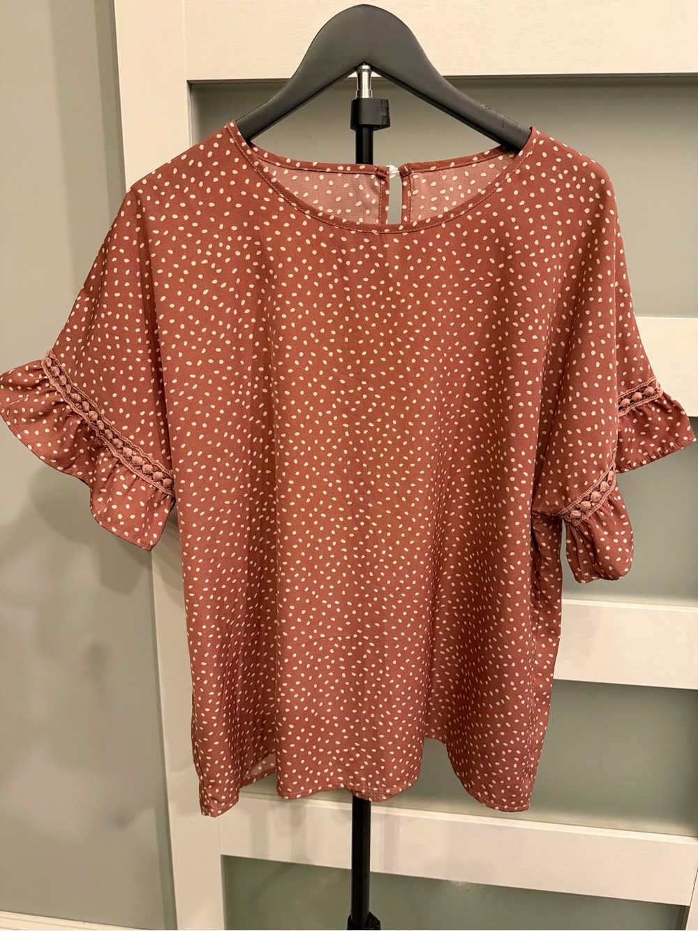 SHEIN Rust Polka Dot Ruffle Sleeve Blouse